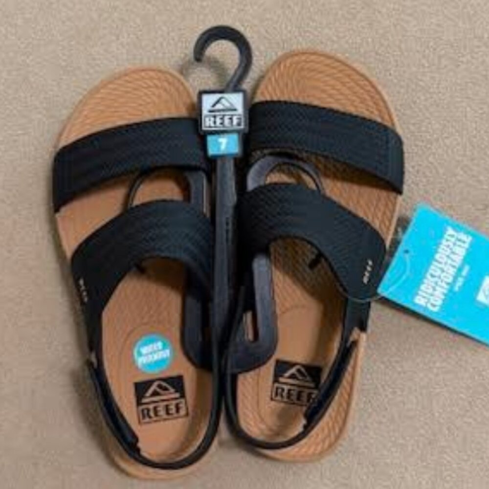 NEW REEF Water Vista NWT Women's Black & Tan Beach Summer Sandals Shoes NEW! - Picture 3 of 3